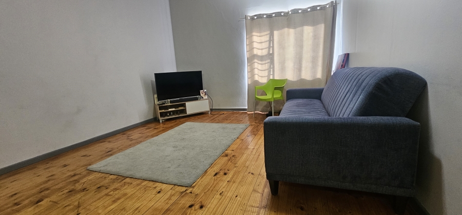 1 Bedroom Property for Sale in Middedorp Western Cape